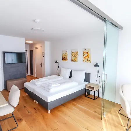 Helios Appartement *