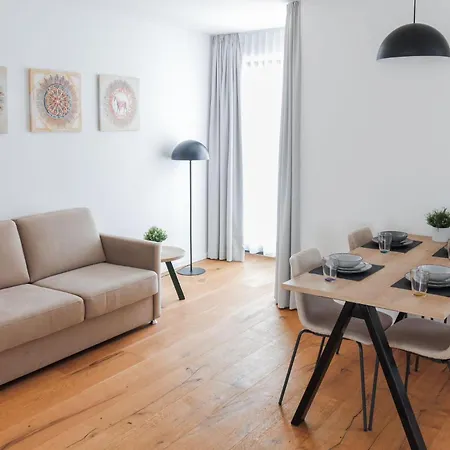 Daire Helios Berlin