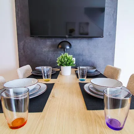 Helios Appartement *